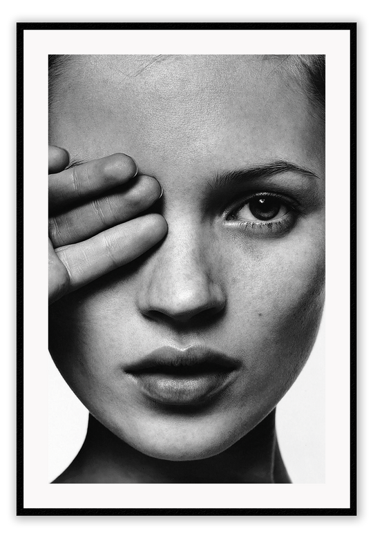 Kate Moss B&W