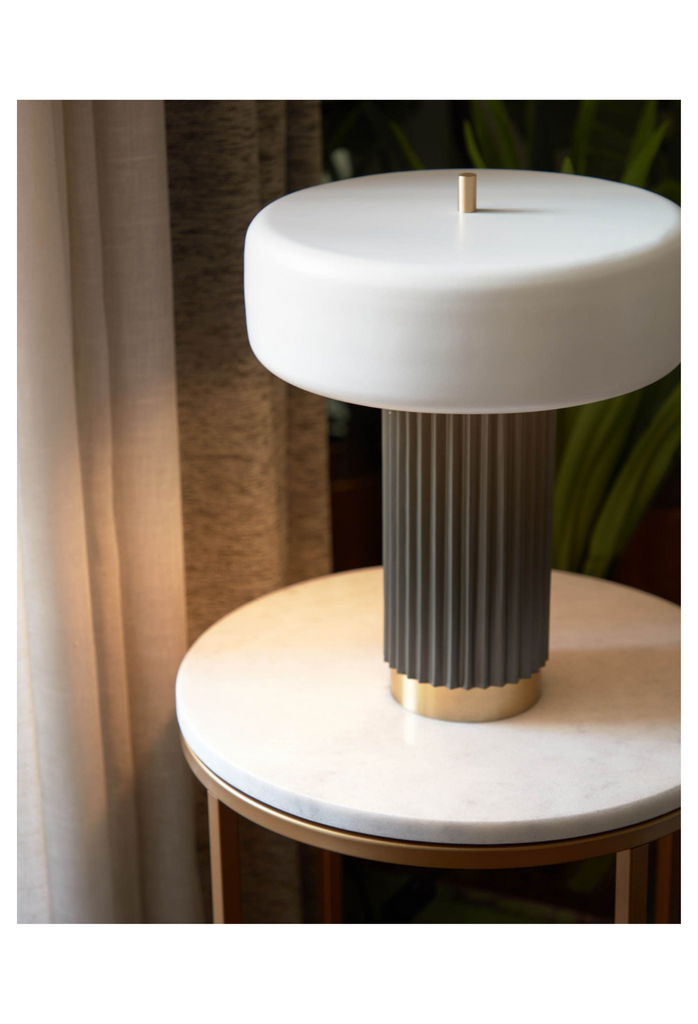 Sherella Lamp