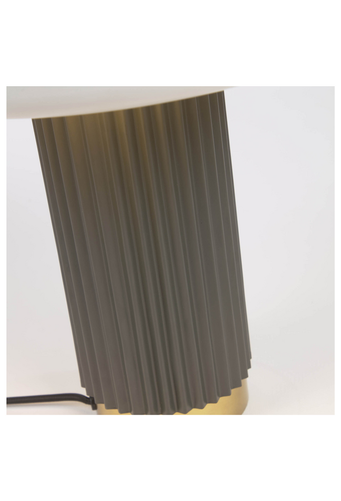 Sherella Lamp