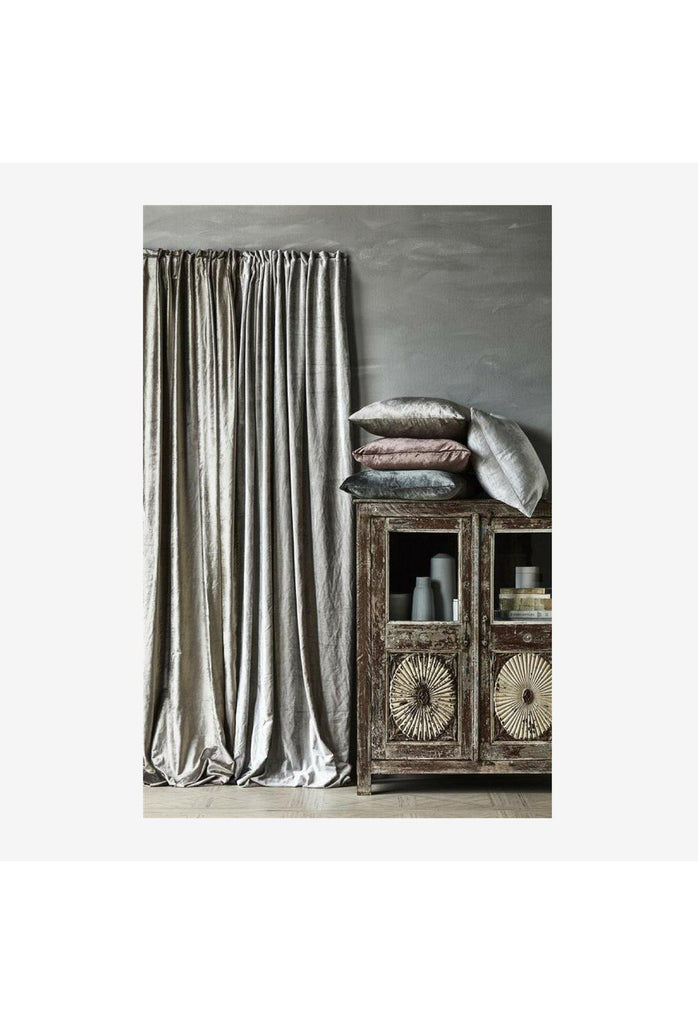 Luxo Cushion Silver