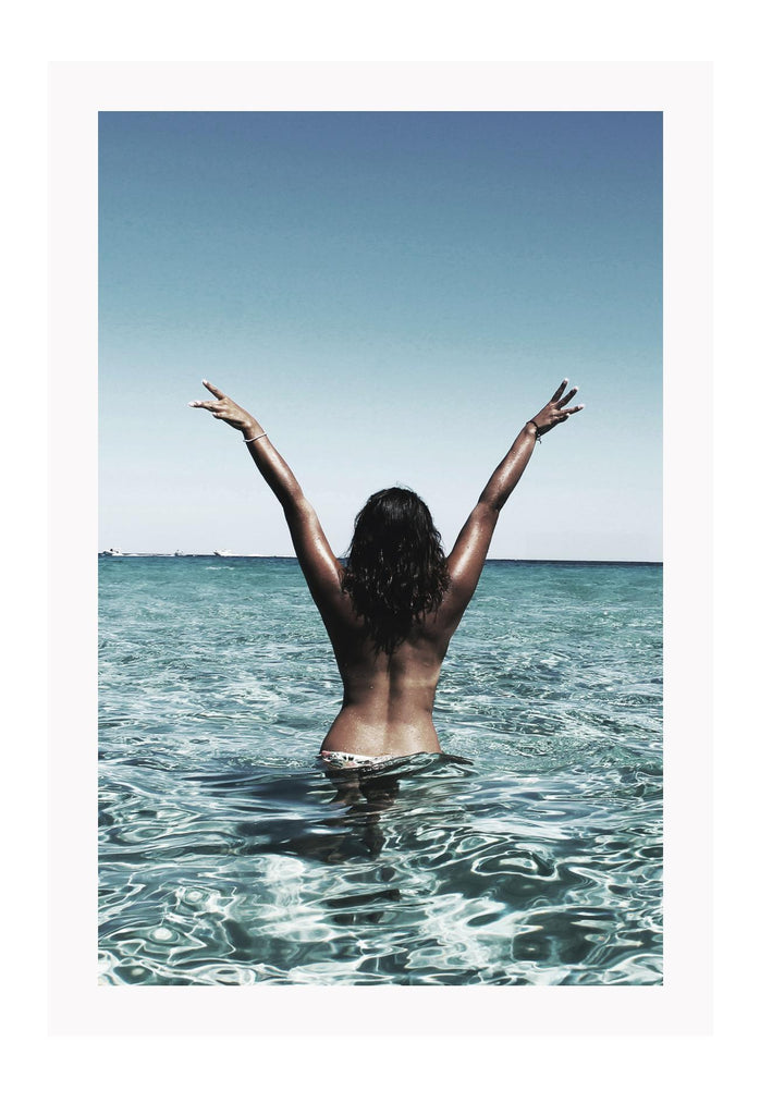 Photography fashion woman tan in water nude sexy back facing camera freedom beach 