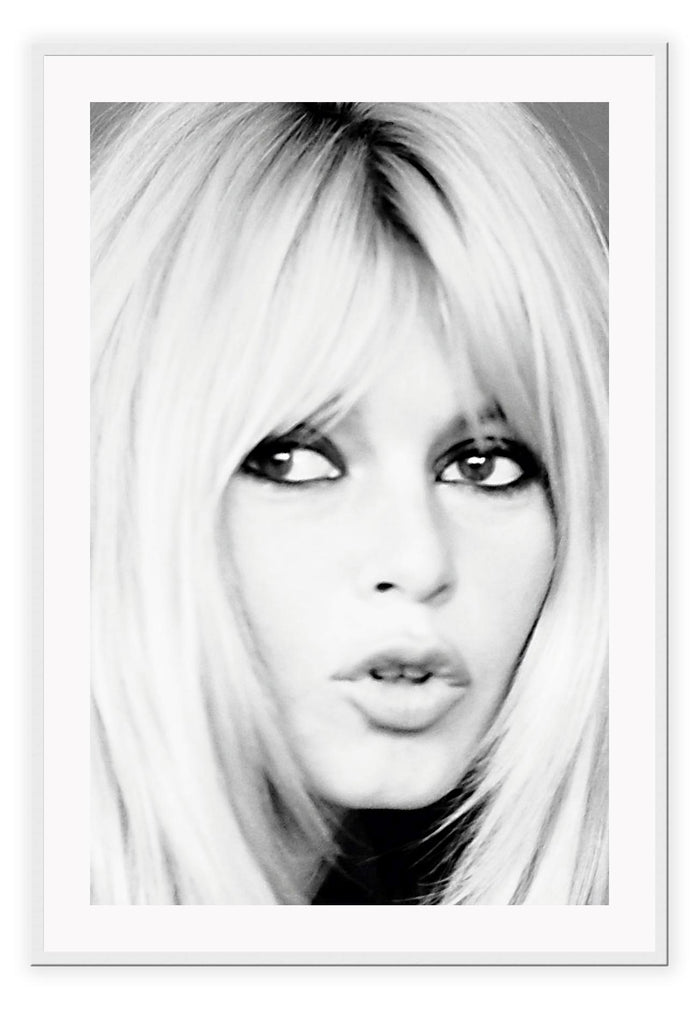 Photography print model iconic celebrity brigette bardot black and white eyes blonde 